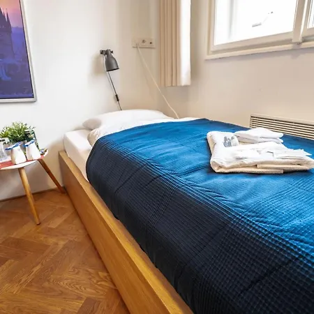 公寓式酒店 Old Town Square Suites